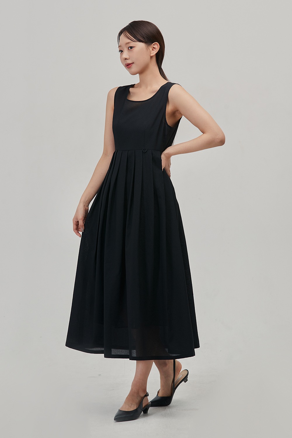 Light Dress [Black]