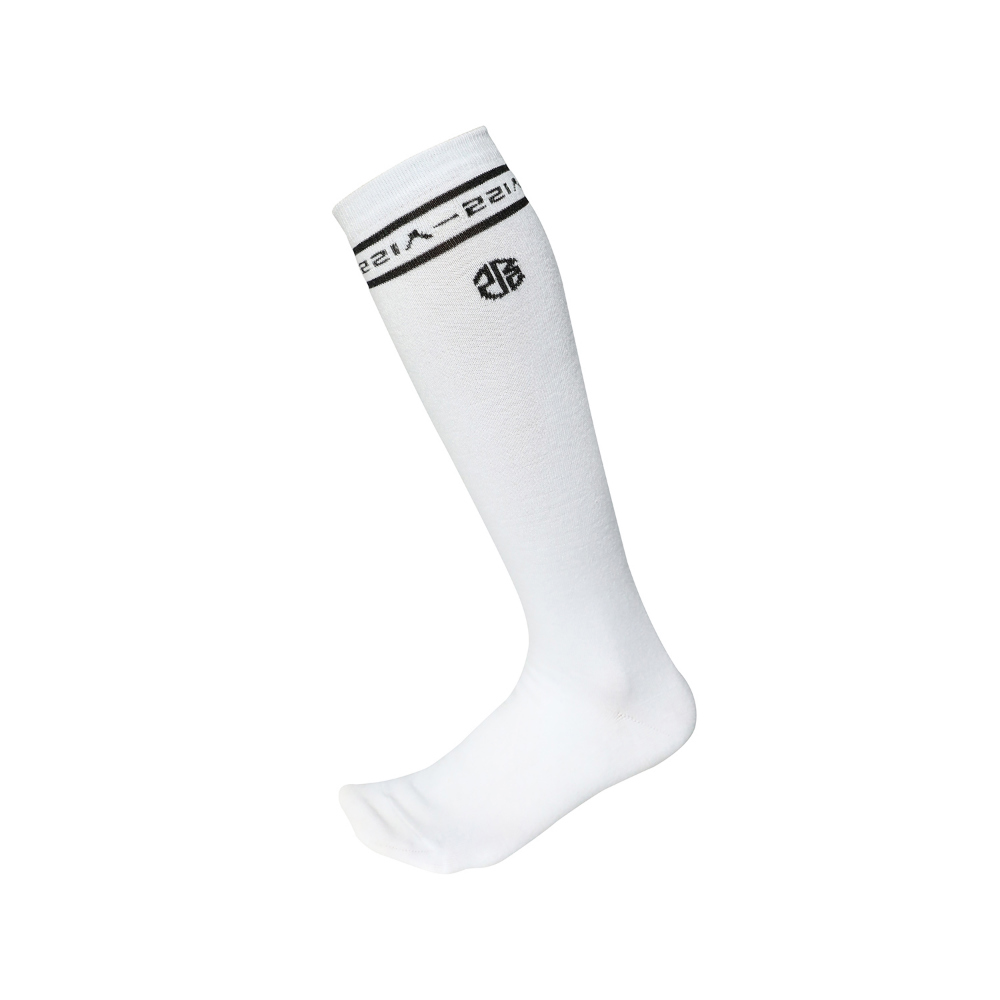 socks white color image-S63L2